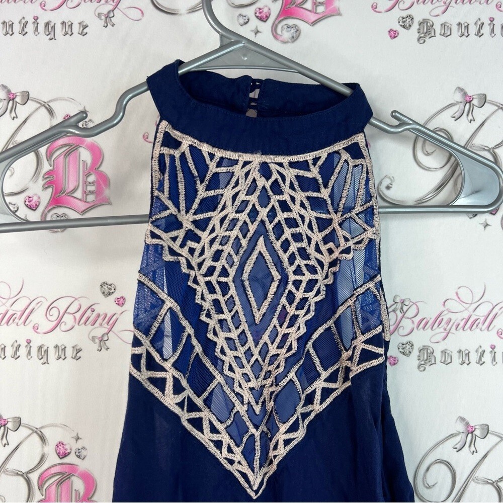 Free People tallow dress mock neck open back Navy and Beige Backless Dress - Picture 6 of 12